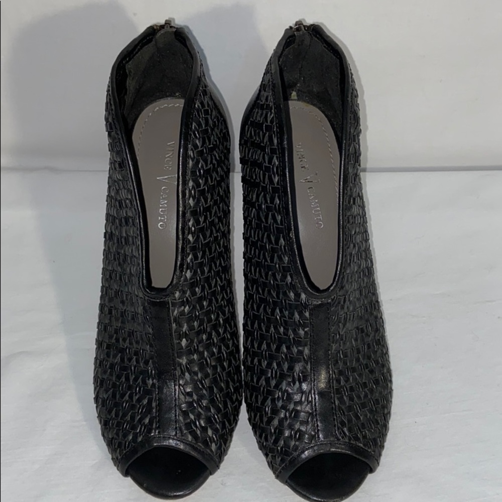 Vince Camuto Amelia Peep Toe Booties - Siz…